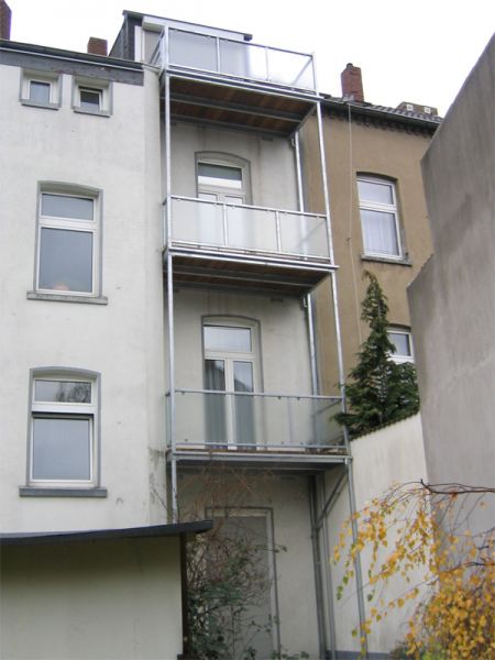 Anbaubalkone von Metallbau Remmer – Referenz 2